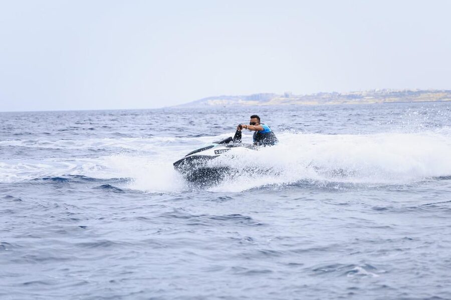 Malta: Jet Ski Safari to St. Paul's Islands or St Thomas Bay - Who will enjoy this most?