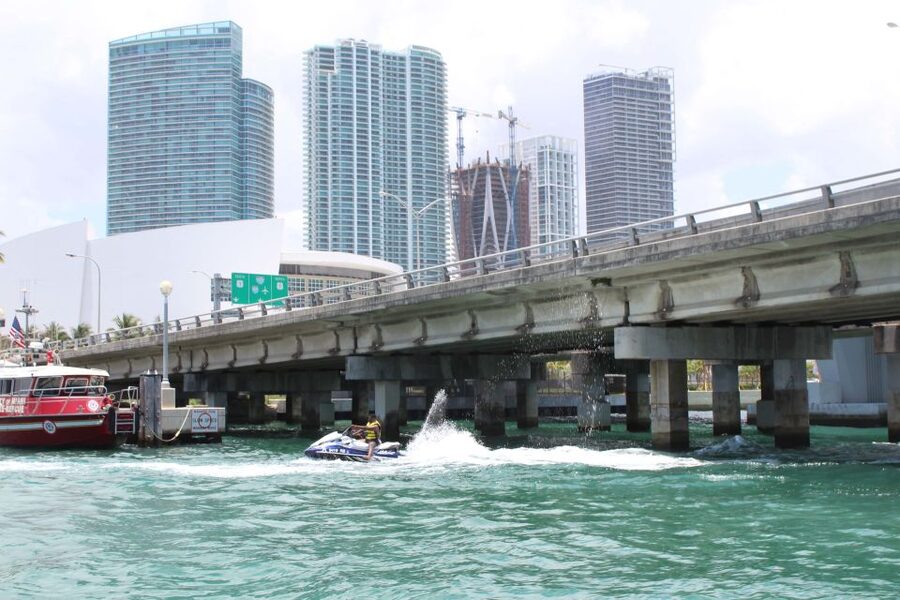 Miami: 1-Hour Jet Ski City Tour - Getting comfortable on the jet ski