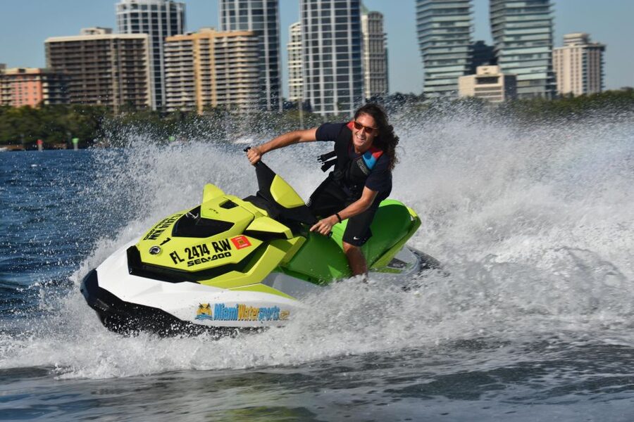 Miami: #1 Jet Ski Company used by Celebrities - Making the most of your hour