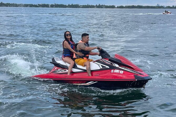 Miami Beach Jet Ski Rental with Free Jet Boat Ride - Jet Ski Instructions Come Before the Ride