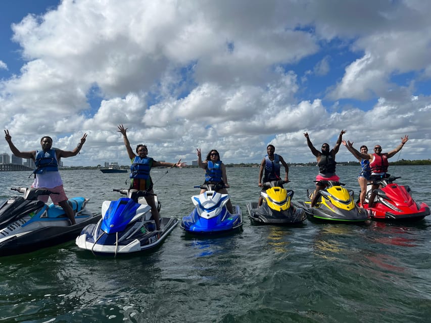 Miami: Biscayne Bay and Miami Beach Guided Jet Ski Adventure - Getting set up for the Yamaha jet skis