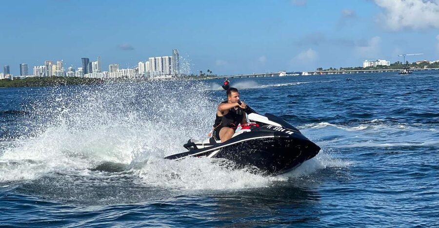 Miami: Biscayne Bay Jet Ski Rental - A Safety Briefing Before You Touch the Throttle