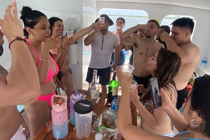 Miami Catamaran & Watersports: Jet Ski, Banana Boat & Drinks - Two hours at Pace Picnic Island