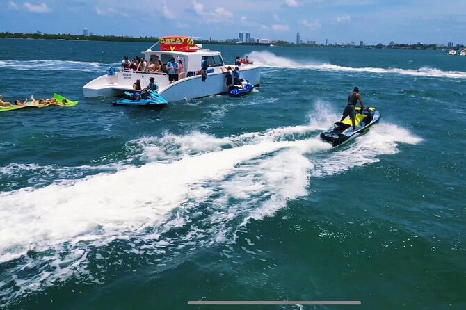 Miami Catamaran & Watersports: Jet Ski, Banana Boat & Drinks - Getting to 1635 North Bayshore Drive