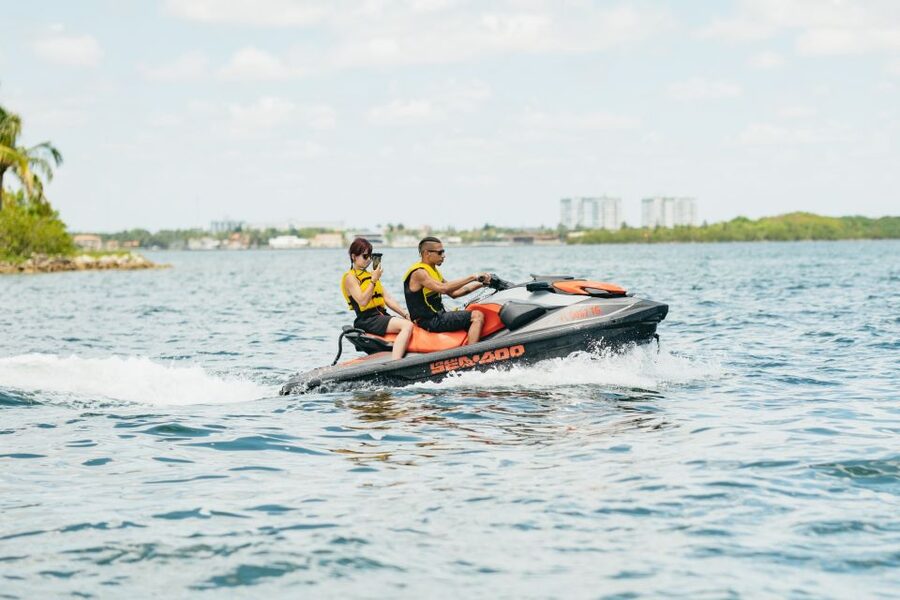 Miami: Jet Ski Rental in Biscayne Bay - Getting started at Sea Isles Marina