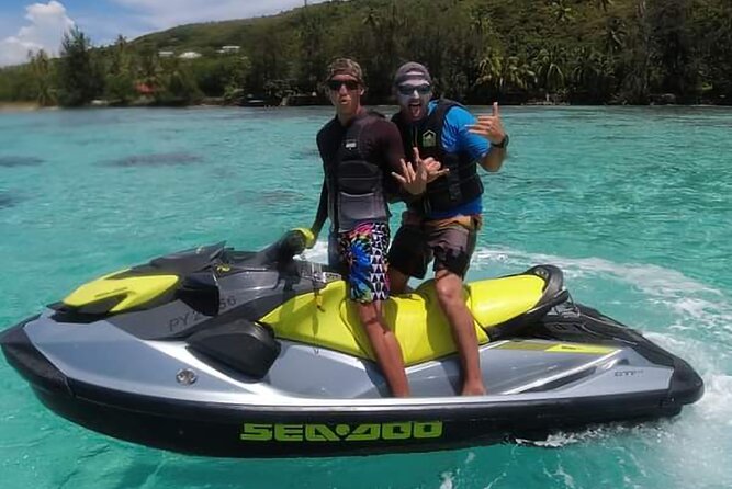 Moorea Solo or Twin 2 hours Jet Ski Tour - Cook’s Bay in 10 minutes