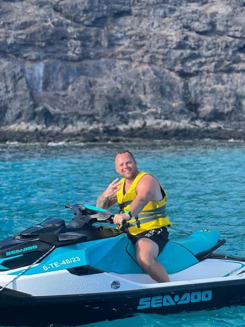 Morro Jable: Guided Jet Ski Safari (without license) - Jandía and the search for sea life