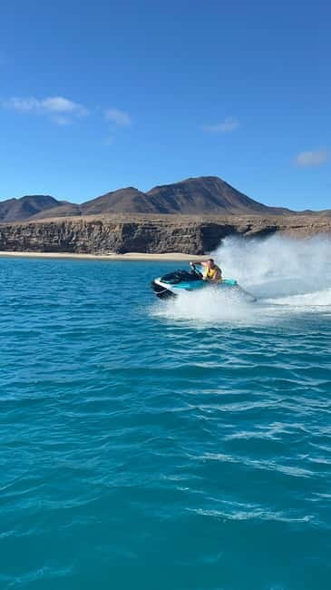 Morro Jable: Guided Jet Ski Safari (without license) - The staff and the small-group advantage