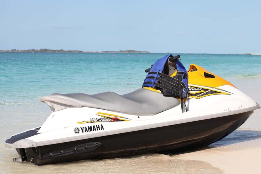 Nassau: Jet Ski Adventure - What happens during the 15-minute van ride