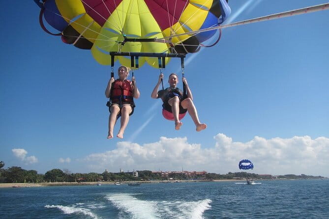 Nusa Dua Marine Jet Ski and Parasailing Adventure with Hotel Pick up - The six-minute parasailing flight