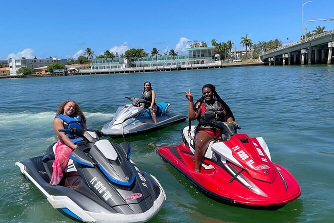 One Hour Jet Ski Adventure Through the Heart of Miami - Training comes before the throttle