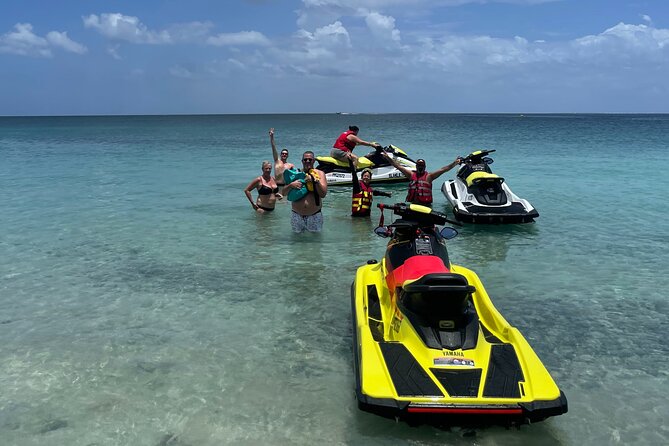 One hour private jet ski tour in Saint Martin with free passenger - Key points to know before you book