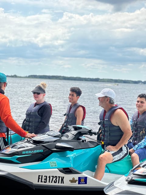 Orlando: Jet Ski Experiences - Speed across the open lake