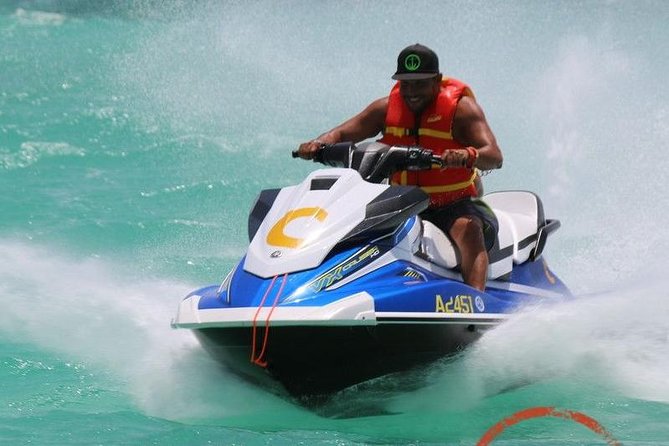Palm Beach Aruba Waverunner Rentals - The safety briefing comes before the fun
