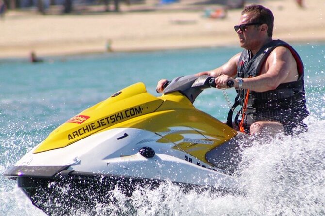 Parasailing & Jet Ski-Combo in Montego Bay - Air-conditioned pickup makes the morning easier