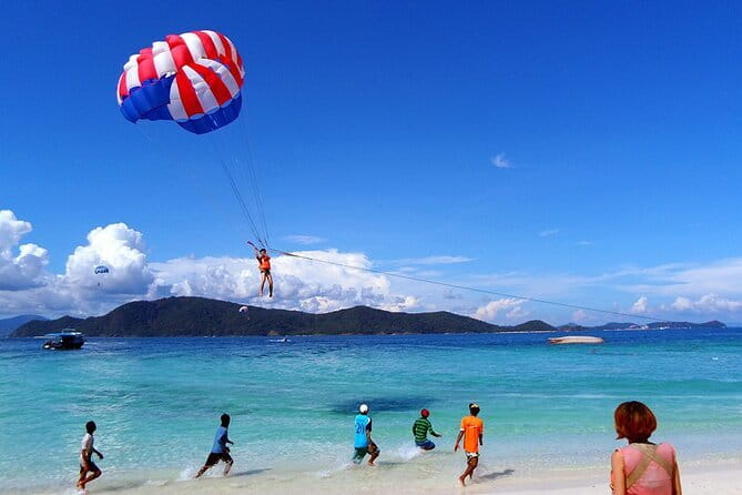 Pattaya Coral Island Snorkeling Banana Boat Parasailing Jet SKi - Reaching Koh Larn by speedboat