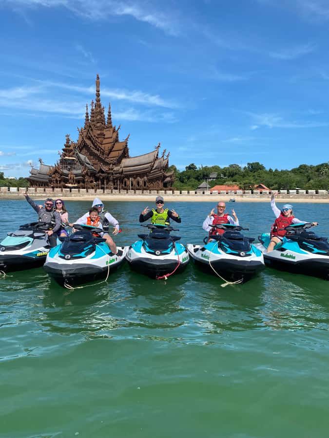 Pattaya Jet Ski Island Hopping by TSA Thailand - Pickup in Pattaya and getting ready