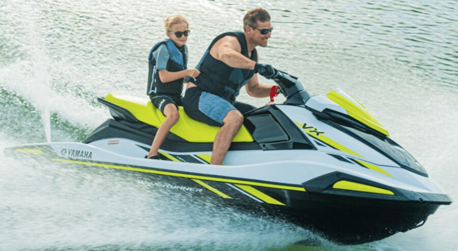 Perissa: Santorini Jet Skiing, Tubing, and Kayaking Package - One hour on a kayak or SUP