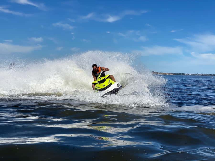 Perth: Guided Jet Ski Tour with Freestyle Session - The freestyle session is the payoff