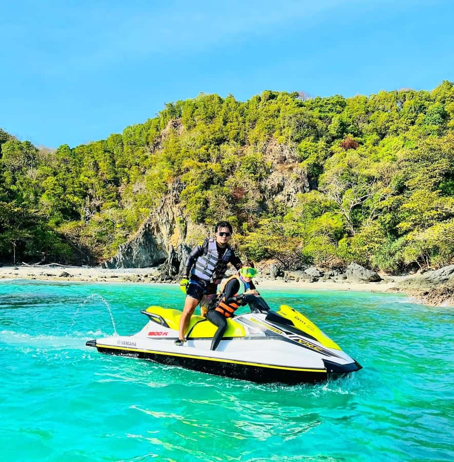 Phuket: E-jetski and water sports patong for rent and tour - What the 30-minute ride feels like