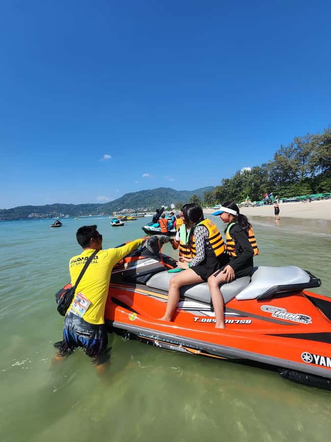 Phuket: E-jetski and water sports patong for rent and tour - Why the 60-minute option costs more