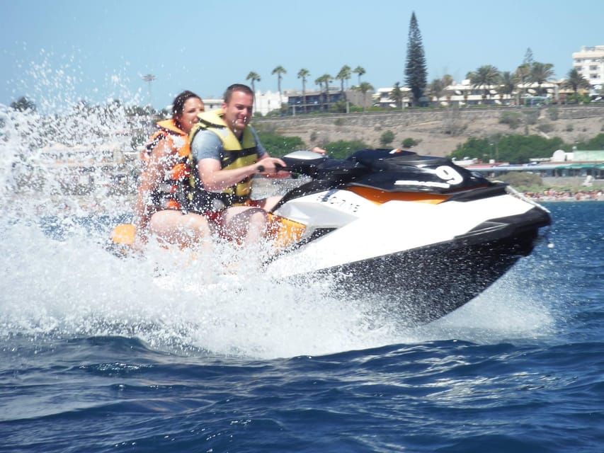 Playa Ingles:Rent e-Scooter 3 hour+Option Combo Rent Jet Ski - What the $59 price really covers