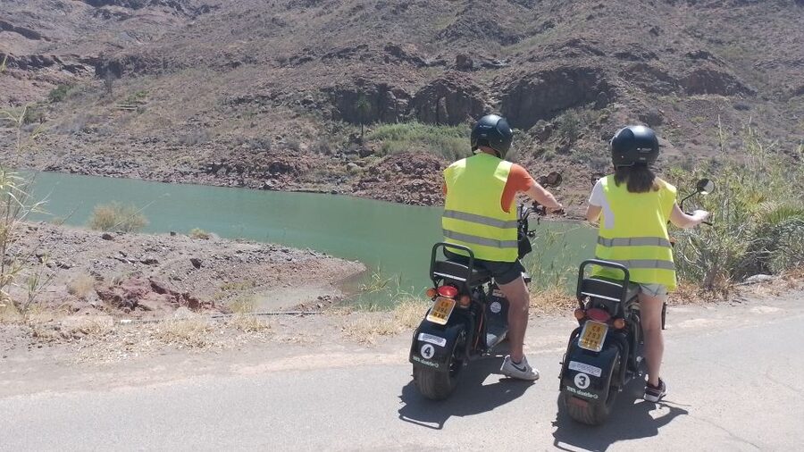 Playa Ingles:Rent e-Scooter 3 hour+Option Combo Rent Jet Ski - The electric chopper and its driving rules