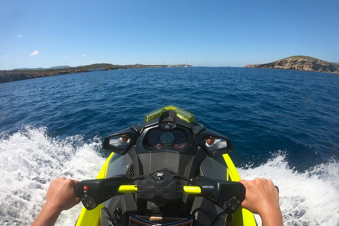 Private jet ski excursion Ibiza San Antonio Es Vedrà - Es Vedrà: the headline sight