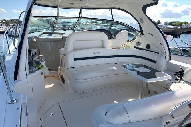 Private Luxury HalfDay w/Jetski Stingray City, Snorkeling & Starfish Beach Tour - A flexible boat day instead of a fixed group schedule