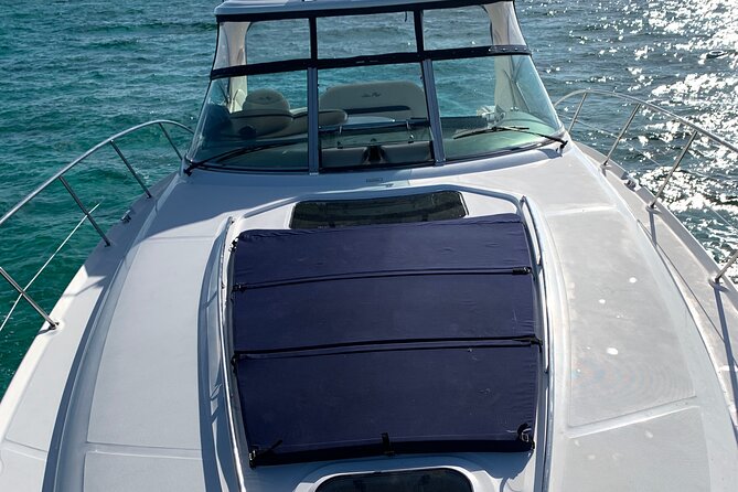 Private Luxury HalfDay w/Jetski Stingray City, Snorkeling & Starfish Beach Tour - Drinks, equipment, and the small comforts