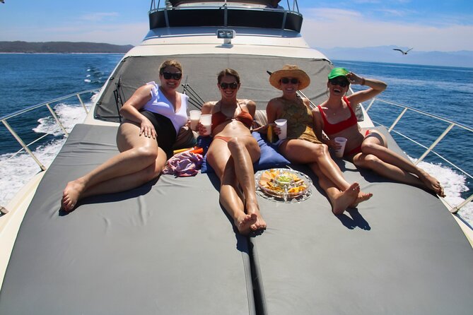 Private Luxury Yacht Chica 55' VIP All Inclusive + Jet Ski - Meeting points and planning details