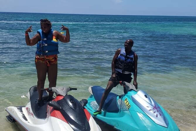 Private Parasailing and Jet Skiing at Montego Bay - What the $260 price really covers