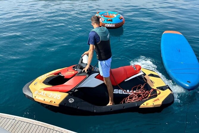 Private Yacht Experience with Jetski Included and Water Sports - One hour on the jetski