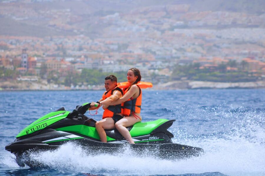 Puerto Colón: Yamaha Jet Ski Tour Along Tenerife's Coast - Twenty-five minutes of faster riding
