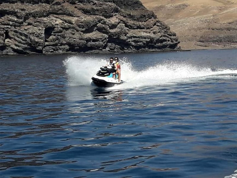 Puerto del Carmen: 40-Minute Jet Ski safari on Playa Chica - From Playa Chica toward the Quíquere ravine