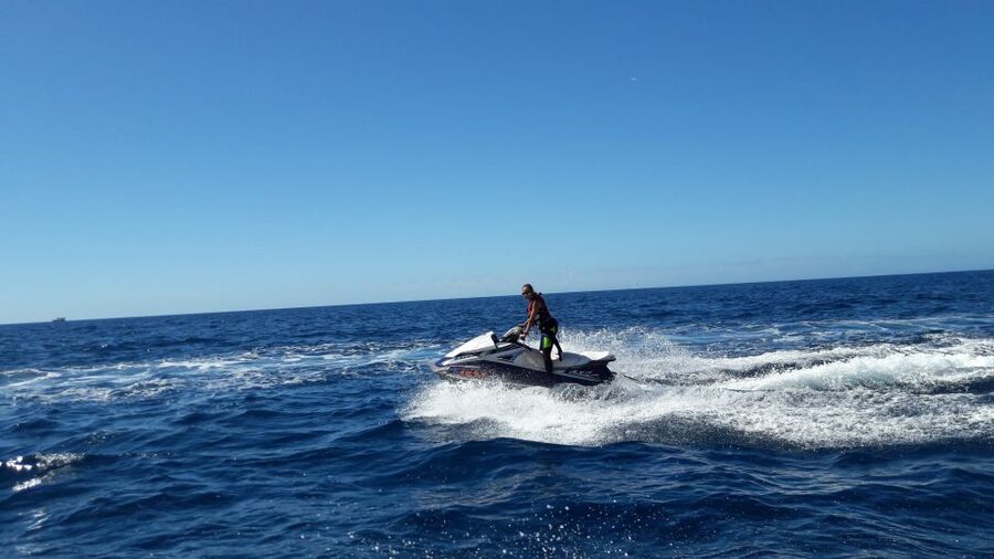 Puerto Rico de Gran Canaria: Jetski Tour - Who should book this activity?