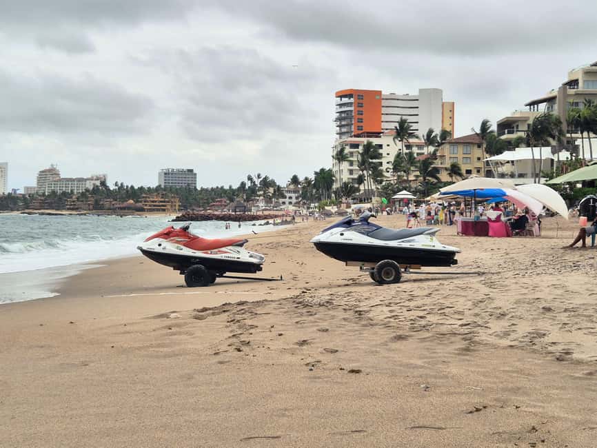 Puerto Vallarta: Rent a Jet Ski - Getting to the beach meeting point