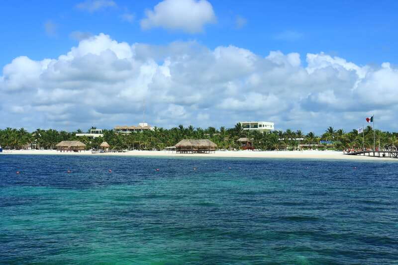 Riviera Maya: WaveRunners & Beach Club Access - What beach club access really adds