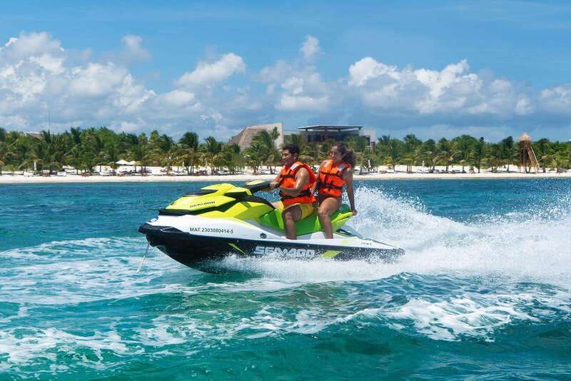 Riviera Maya: WaveRunners & Beach Club Access - Age, weight, and health rules
