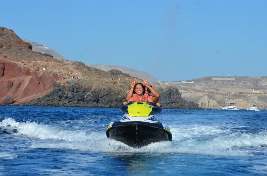 Santorini: Jet Ski Rental Perissa, Perivolos and St. George - Perissa, Perivolos, and St. George from the water
