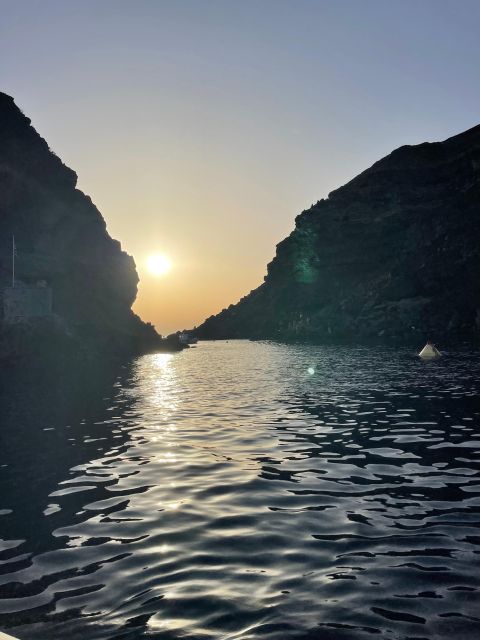 Santorini:Volcanic Beaches Cruise With Jet Ski - Who should book, and who should skip it