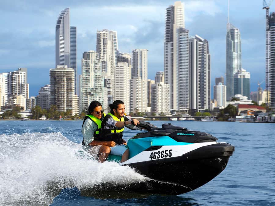 Surfers Paradise: 1-Hour Jet Ski Tour - Easing through Surfers Paradise waterways