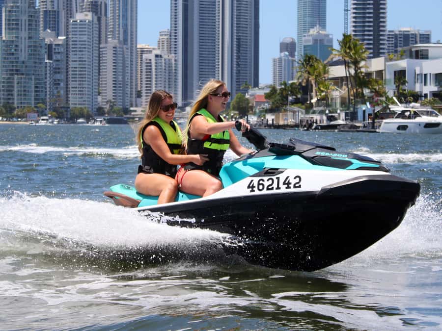 Surfers Paradise: 1-Hour Jet Ski Tour - Reliability and communication