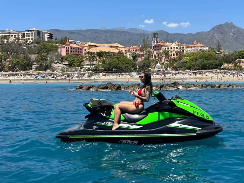 Tenerife: Jet Ski Safari from Puerto Colón - Taking control of a recent Sea-Doo or Kawasaki