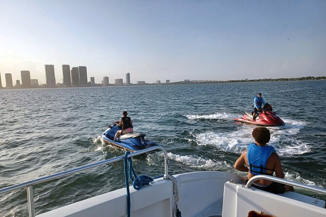 The Ultimate Water Experience in Miami with Drinks and Jet Skis - Time on the floating party platform
