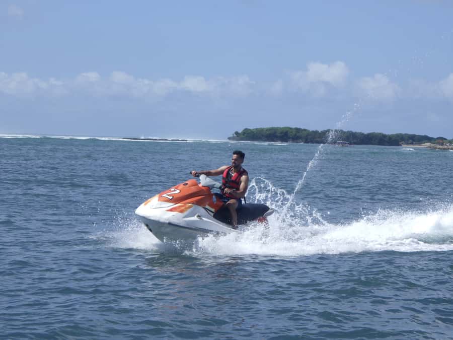 Triple Package Self Drive Jet Ski, Banana & Parasailing - Hotel pickup makes the morning easier