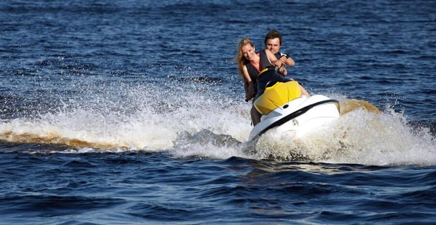 Tybee Island: Single or Tandem Jet Ski Rental - Who will enjoy this most