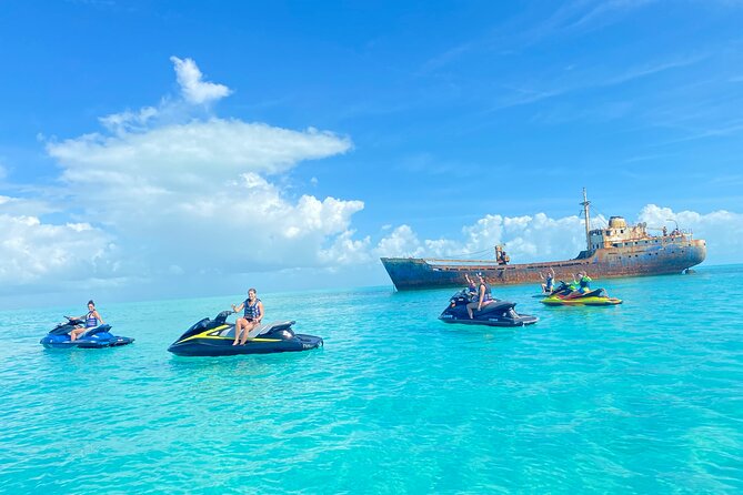 Unguided Jetski Adventure - Reaching the La Famille Shipwreck