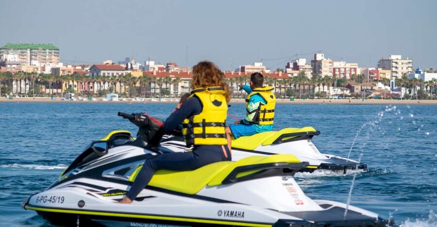 Valencia: Jet Ski Tour + Paddle Surf + Photos + Free drink - Key points before you book