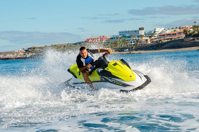 Waters Sport Package with 40 min. Jet Ski and Parasailing 1 person - The real value of $144.03